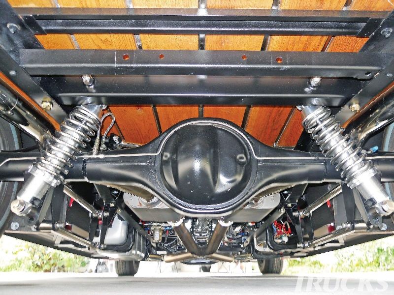 1012cct_01_o1955_ford_f100differential800x600-1.jpg