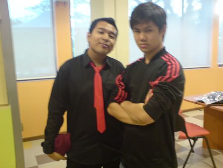http://i49.photobucket.com/albums/f262/zullies/wenhaogift/DSC01596.jpg
