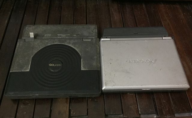 DVD di động & máy nghe nhạc sony Walkman - 1