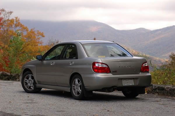 [Image: mountains.jpg]