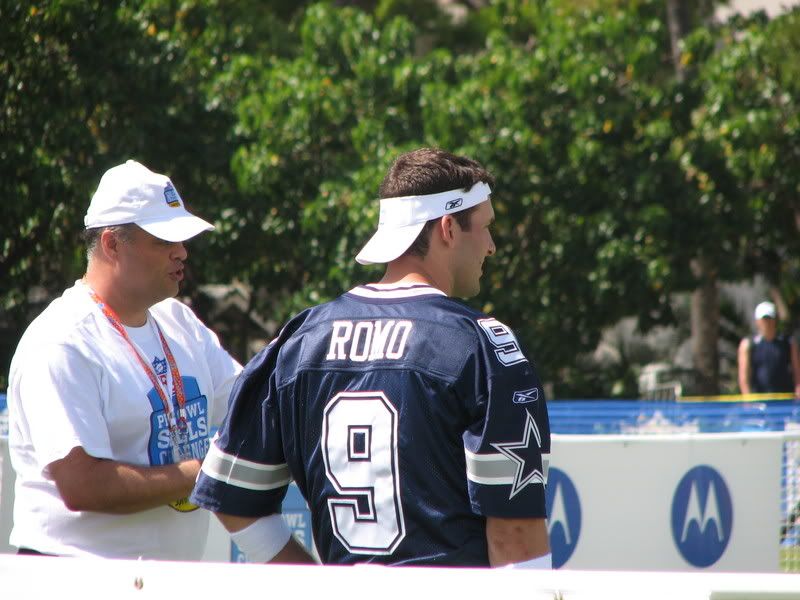 http://i49.photobucket.com/albums/f283/mrpaulo77/ProBowl%20Weekend/probowl045.jpg