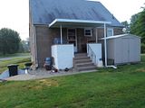 http://i49.photobucket.com/albums/f290/thedrick1/house/th_P5250716.jpg