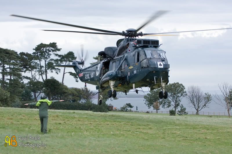 IMAGE: http://i49.photobucket.com/albums/f293/bealieuk/IMG_8991.jpg