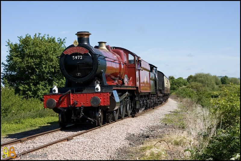 IMAGE: http://i49.photobucket.com/albums/f293/bealieuk/Trains/IMG_6096.jpg