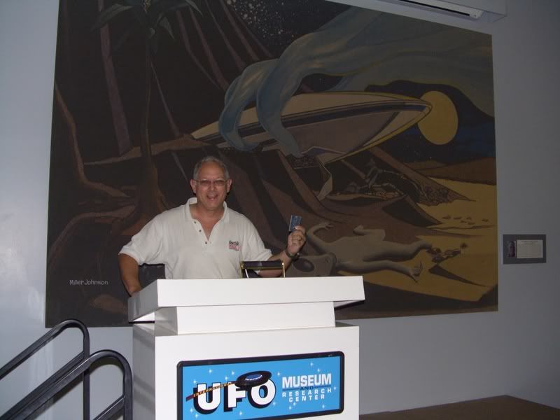 http://i49.photobucket.com/albums/f294/DrHansZarkov/vacation%202007/CIMG2846.jpg