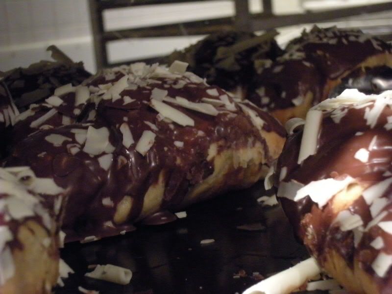 DSCN1131.jpg croissant image by spaceagebluesy