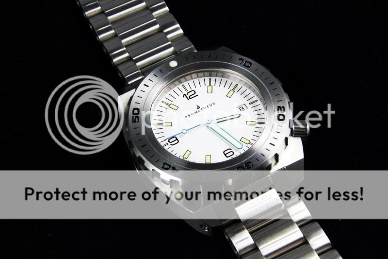 Prometheus Manta Ray Swiss Made Men's Diver Watch in Photos ...
