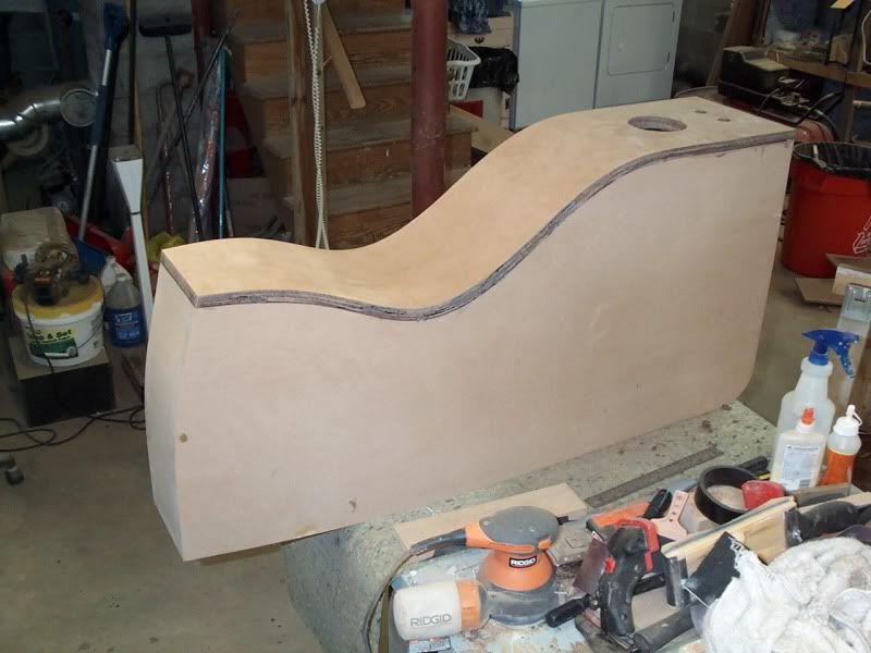 Building Curved Cabinets Using 1/4