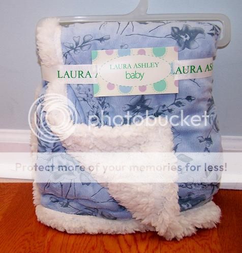 Laura Ashley Baby Blue Mink Reversible Plush Carved Roses Sherpa Blanket New