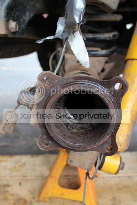 Does my rear wheel bearing look toasted?? - Toyota 4Runner Forum ...